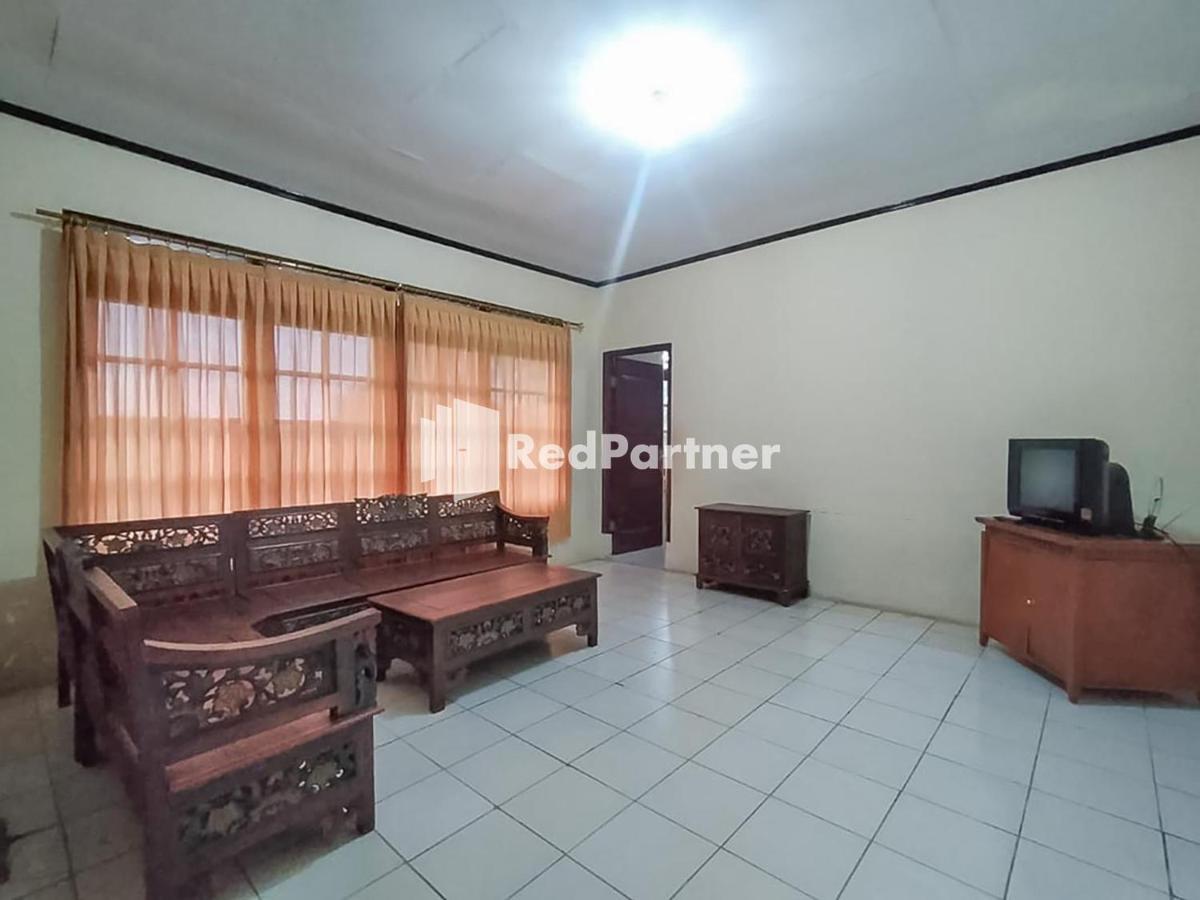 Pertiwi Village Redpartner Paragajen Εξωτερικό φωτογραφία