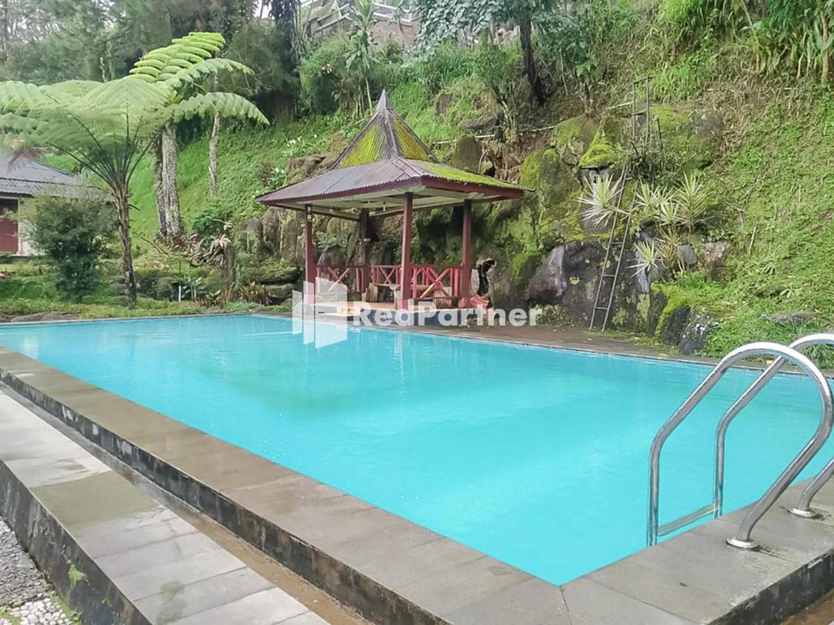 Pertiwi Village Redpartner Paragajen Εξωτερικό φωτογραφία